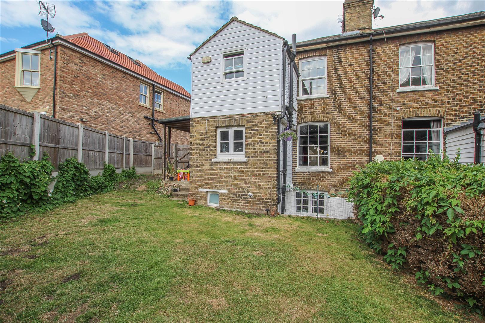 Rose Valley, Brentwood Keith Ashton